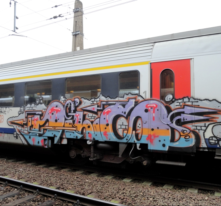 El vandalisme grafiter, un comportament incívic en augment
