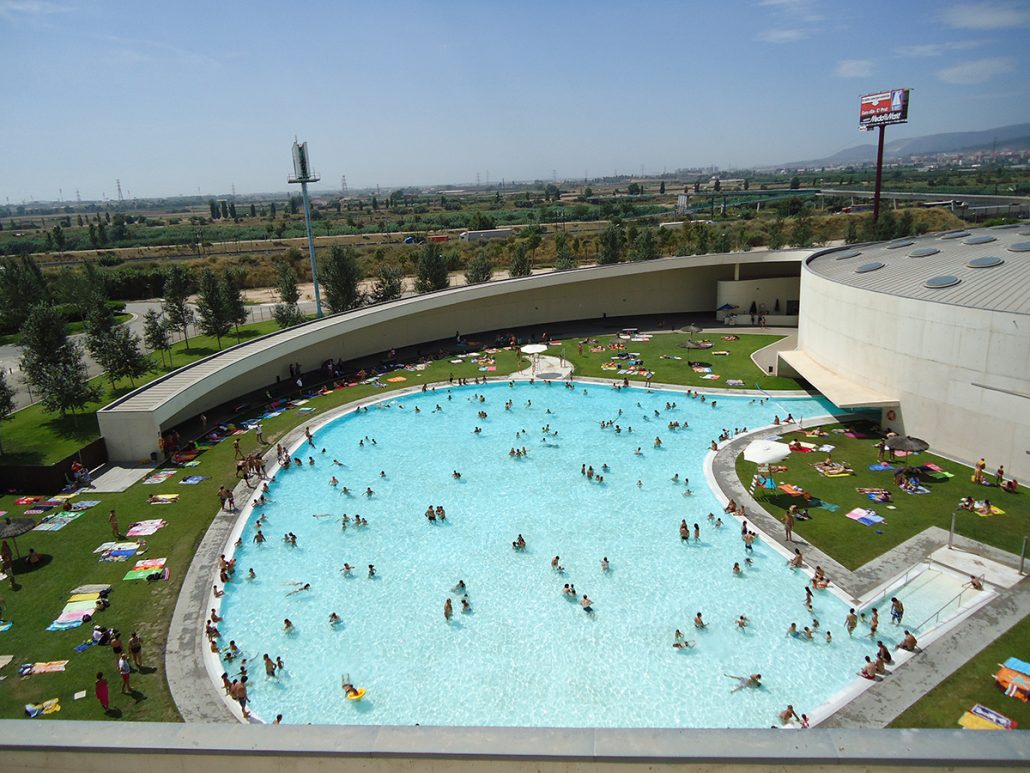 Les millors piscines municipals per combatre la calor 