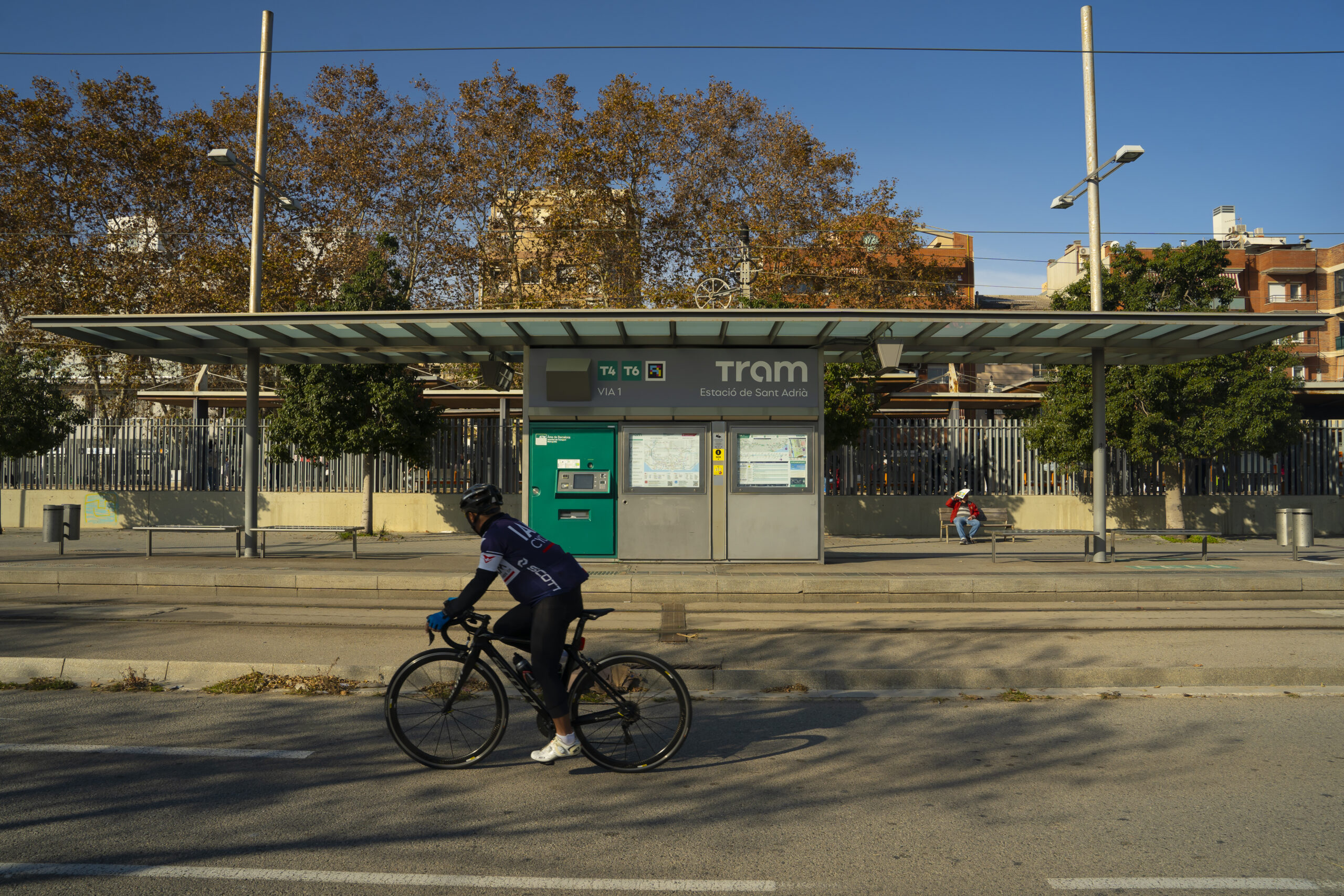 Cinc rutes en bicicleta per descobrir des de TRAM